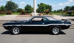 
										1970 Dodge Challenger R/T Black full									
