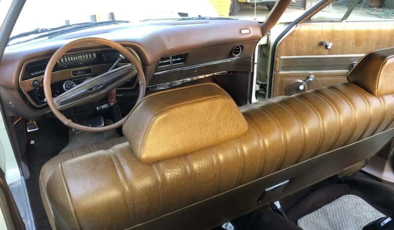 
								1970 Ford LTD Country Squire full									