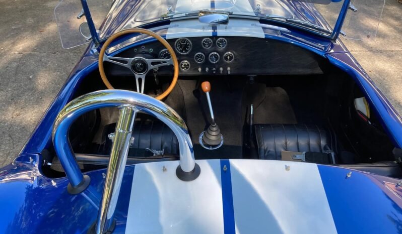 
								1967 Unique Motorcars Shelby Cobra V8 full									