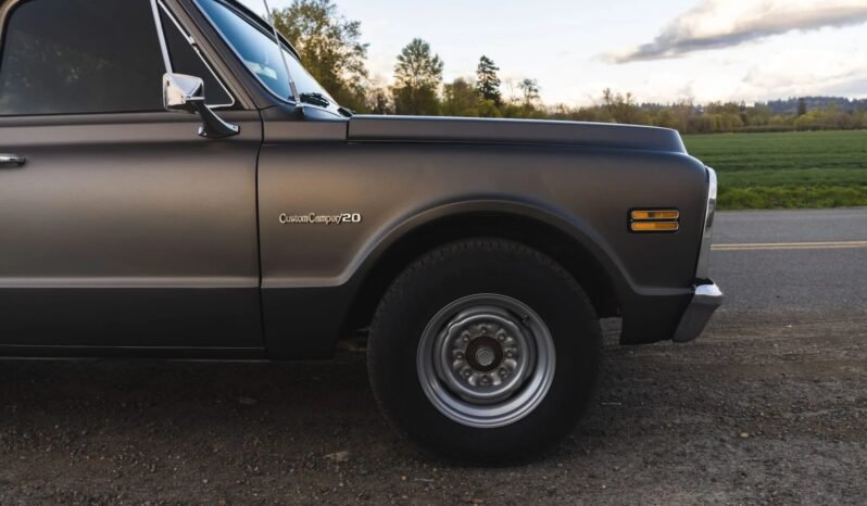 
								1970 Chevrolet C20 CST full									