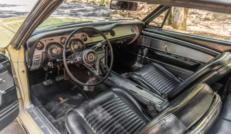 
								1967 Ford Mustang V8 Yellow full									