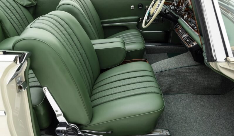 
								1967 Mercedes-Benz 300SE Numbers-Matching full									