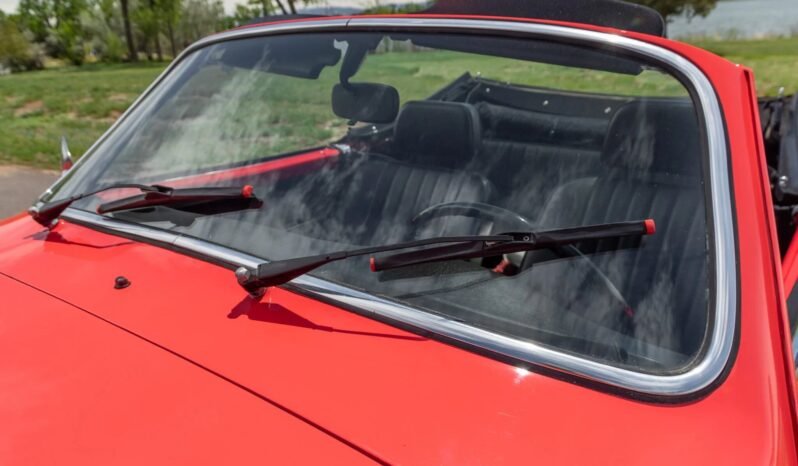 
								1971 Volkswagen Karmann Ghia 4-Speed full									