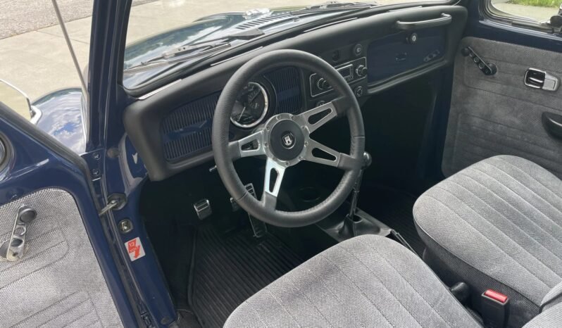 
								1969 Volkswagen Beetle full									