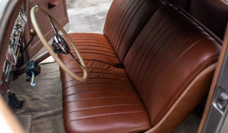 
								1938 Packard Eight Club Coupe Silver full									