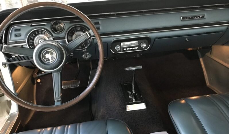 
								1967 Mercury Cougar V8 full									