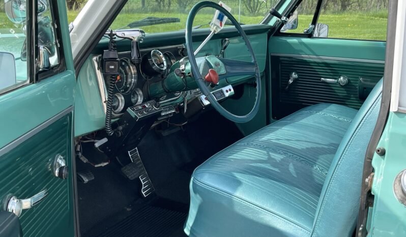 
								1969 Chevrolet C10 Long-Bed V8 full									
