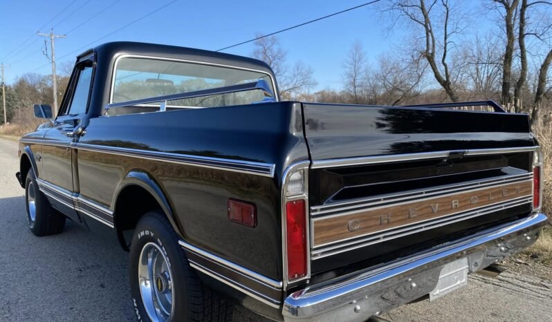 
								1969 Chevrolet C10 CST Pickup V8 full									