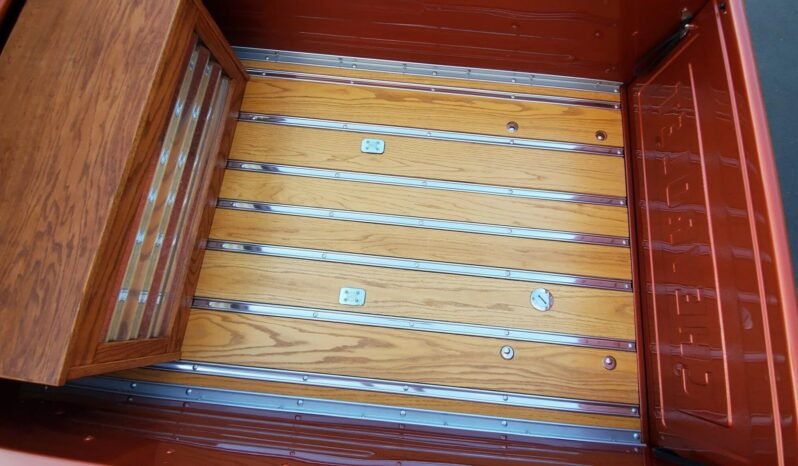 
								1971 Chevrolet C10 Stepside Pickup Truck full									