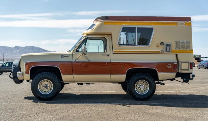 
								1976 Chevrolet K5 Blazer Cheyenne Chalet Camper full									