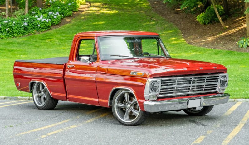 
								1969 Ford F-100 Pickup Truck V8 full									