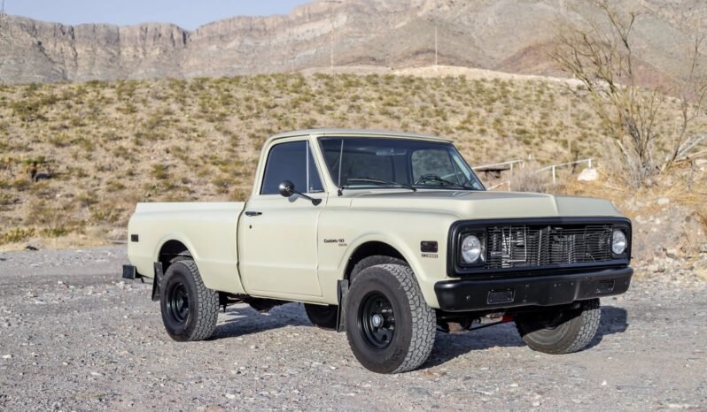 
								1972 Chevrolet K10 V8 Pickup Truck full									