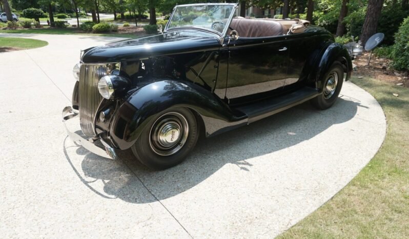
								1936 Ford Roadster 221 V8 full									