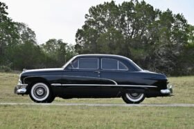 1950 Ford Deluxe Tudor Sedan V8