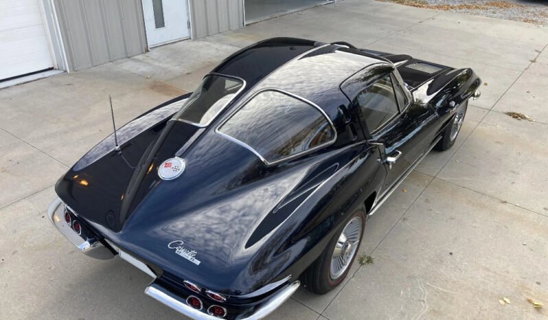 
								1963 Chevrolet Corvette Split-Window full									