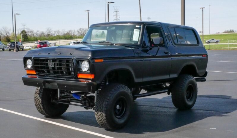 
								1979 Ford Bronco Ranger XLT 514CI V8 full									