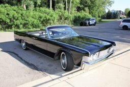 1965 Lincoln Continental Convertible V8