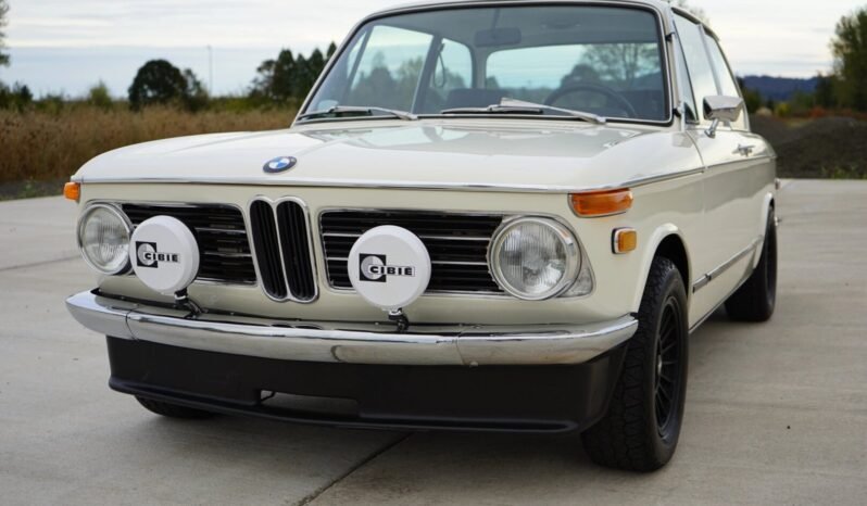 
								1972 BMW 2002tii 4-Speed full									