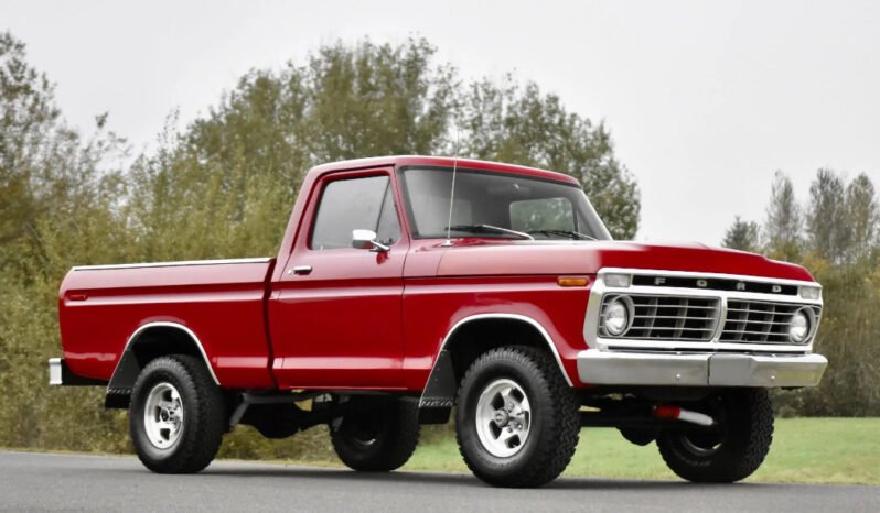 
								1974 Ford F-100 Short-Bed V8 full									