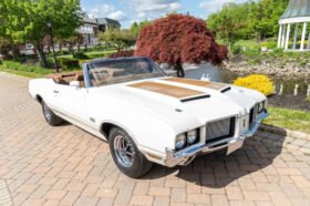1972 Oldsmobile Cutlass Supreme 442 V8