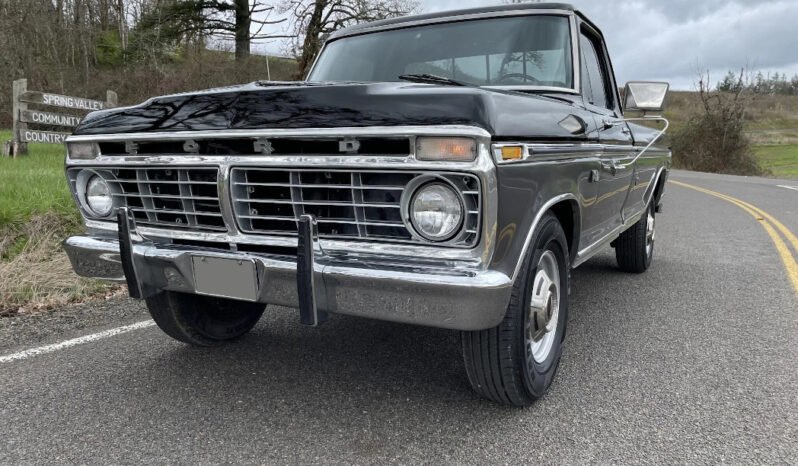 
								1973 Ford F-350 Ranger XLT Super Camper full									
