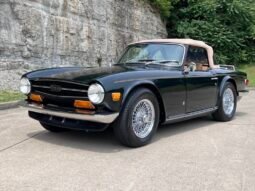 
										1974 Triumph TR6 Roadster 4-Speed full									