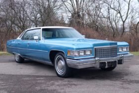 1976 Cadillac DeVille Sedan