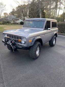 1977 Ford Bronco V8 4X4