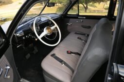 
										1950 Ford Deluxe Tudor Sedan V8 full									