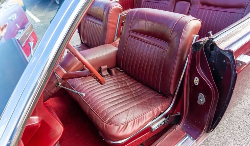 
								1967 Lincoln Continental 462ci V8 full									