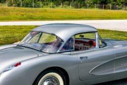 
										1957 Chevrolet Corvette 4-Speed full									