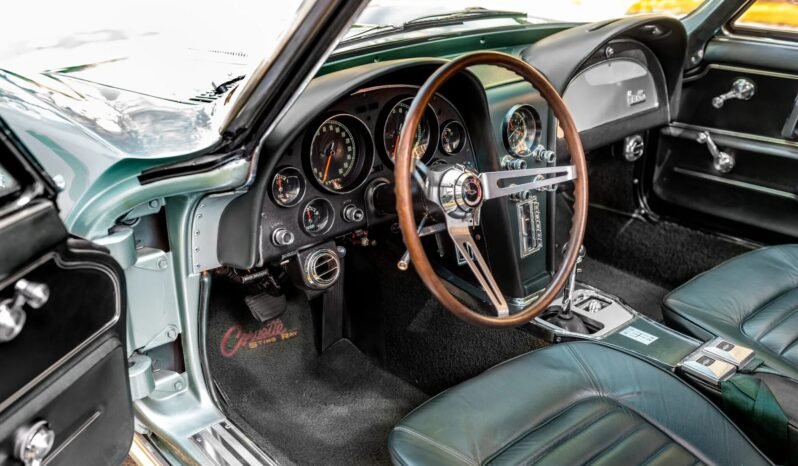 
								1966 Chevrolet Corvette L72 Convertible full									