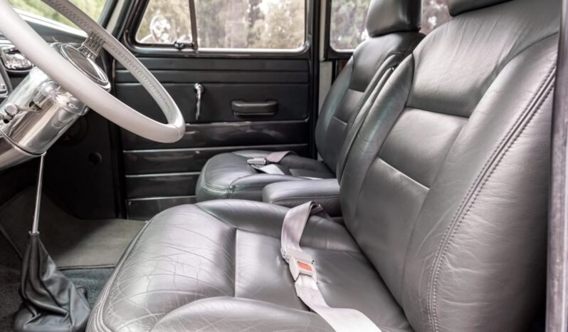 
								1955 GMC Suburban Carryall V8 full									