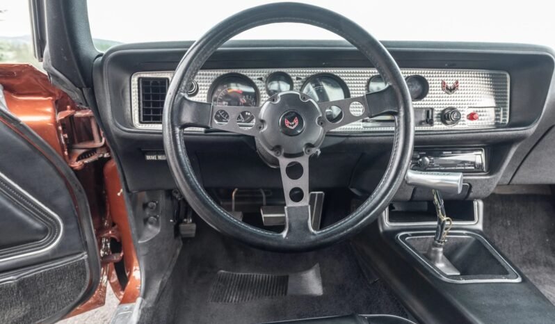 
								1978 Pontiac Firebird 400 Trans AM V8 full									