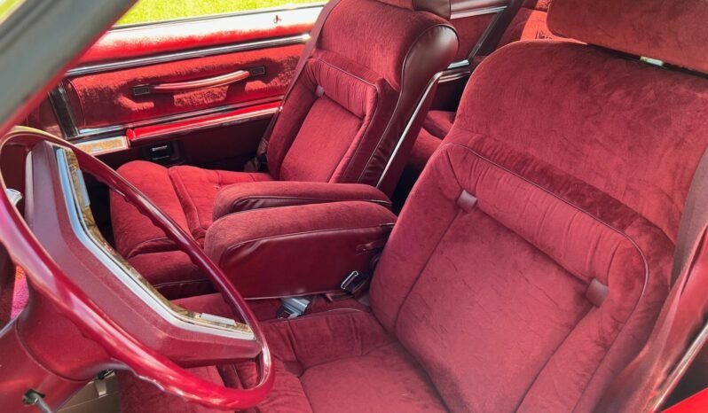 
								1979 Lincoln Continental Mark V full									