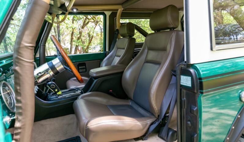 
								1975 Ford Bronco 4X4 V8 full									