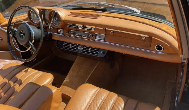 
								1969 Mercedes-Benz 280SE Cabriolet full									