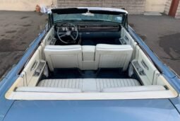 
										1965 Lincoln Continental Convertible full									