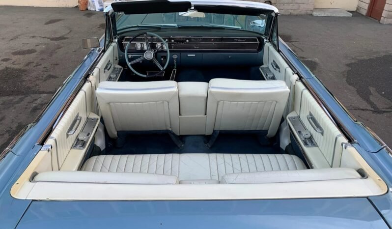 
								1965 Lincoln Continental Convertible full									