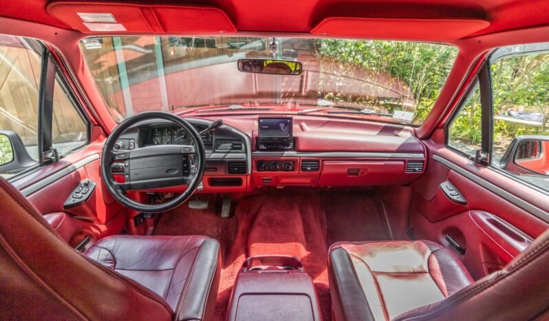 
								1994 Ford Bronco XLT 4X4 full									