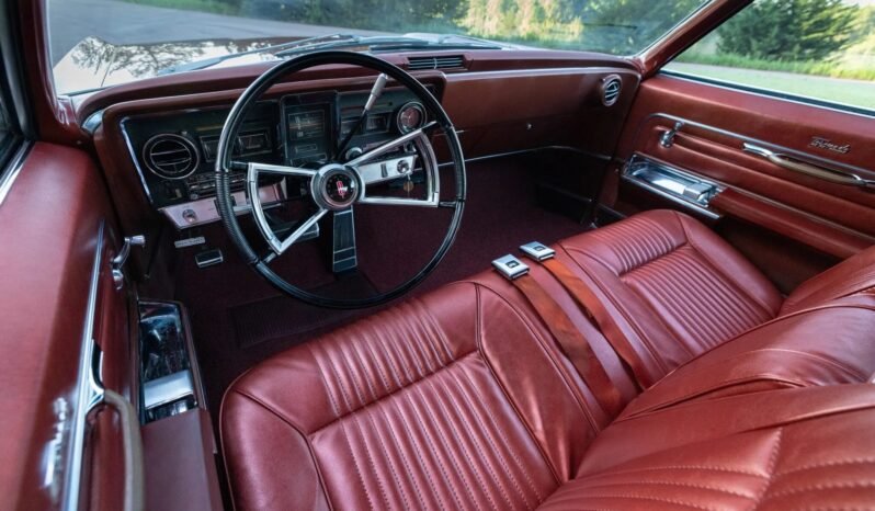 
								1966 Oldsmobile Toronado V8 full									
