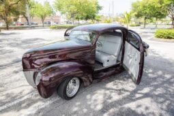 
										1940 Ford Coupe Street Rod V8 full									