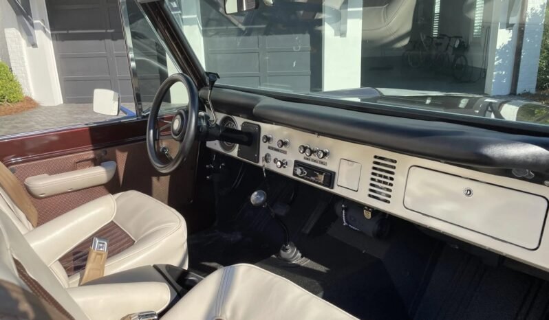 
								1975 Ford Bronco 4X4 302 V8 full									