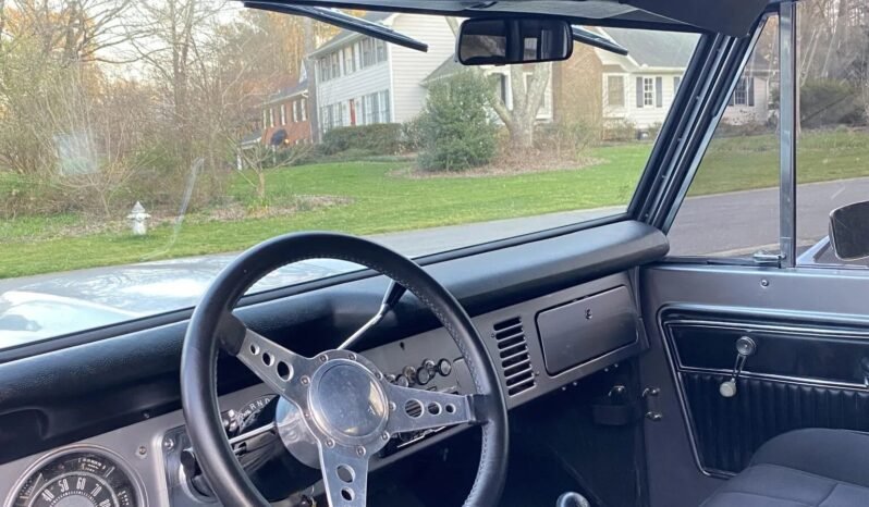 
								1977 Ford Bronco V8 4X4 full									