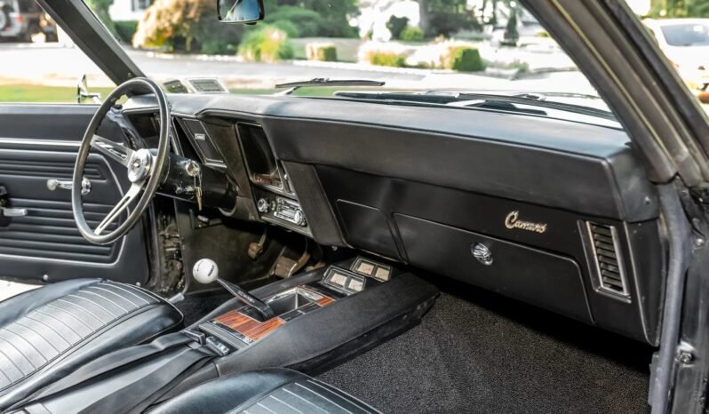 
								1969 Chevrolet Camaro RS/SS 4-Speed full									