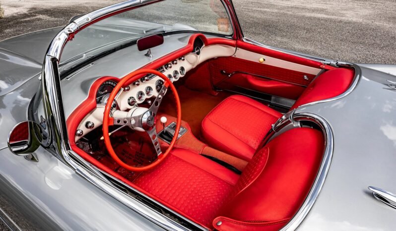 
								1957 Chevrolet Corvette 4-Speed full									