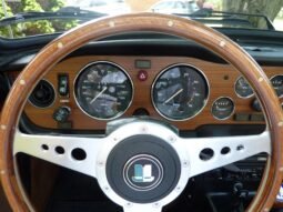 
										1976 Triumph TR6 2.5 Roadster full									