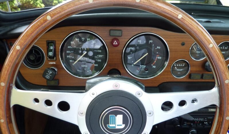 
								1976 Triumph TR6 2.5 Roadster full									