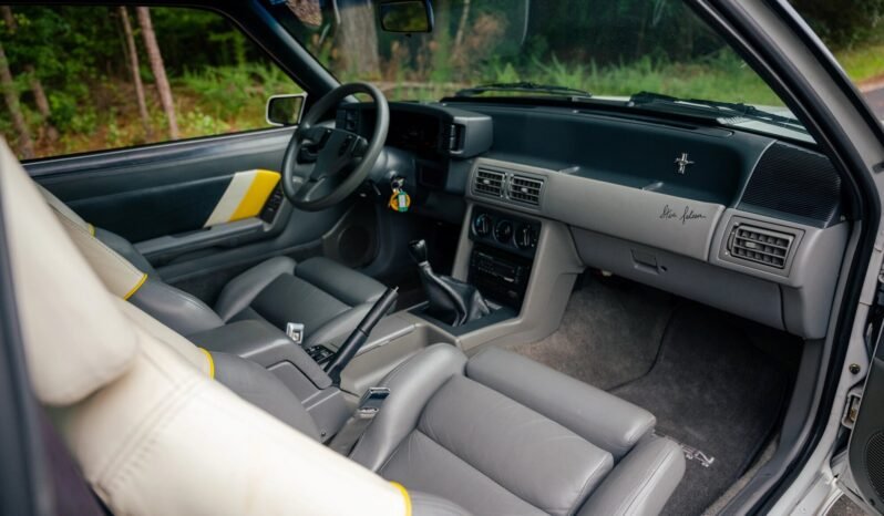 
								1989 Ford Mustang Saleen SSC full									