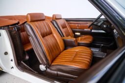 
										1983 Chrysler LeBaron Convertible 3-Speed full									